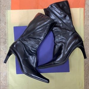 Berne Mev New York Black Leather Booties Never Used